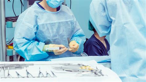 Tips For Landing Your First Sterile Processing Technician Job